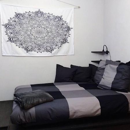 Appartamento Mama Monolocale Terrazzo Vista Mare Βεντιμίλια Εξωτερικό φωτογραφία