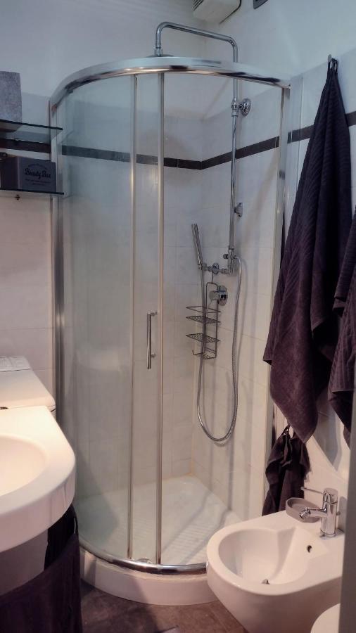 Appartamento Mama Monolocale Terrazzo Vista Mare Βεντιμίλια Εξωτερικό φωτογραφία