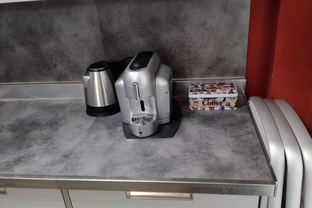 Appartamento Mama Monolocale Terrazzo Vista Mare Βεντιμίλια Εξωτερικό φωτογραφία